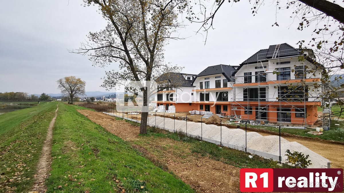 RiverResortSpa Piešťany 2 izb. byt 2B / Banka SPA Piešťany