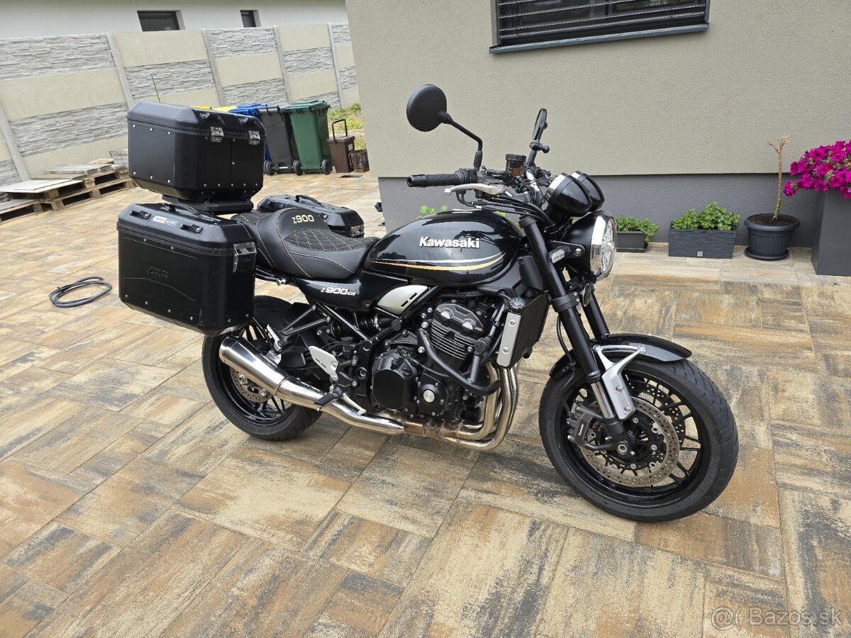 Kawasaki Z900RS