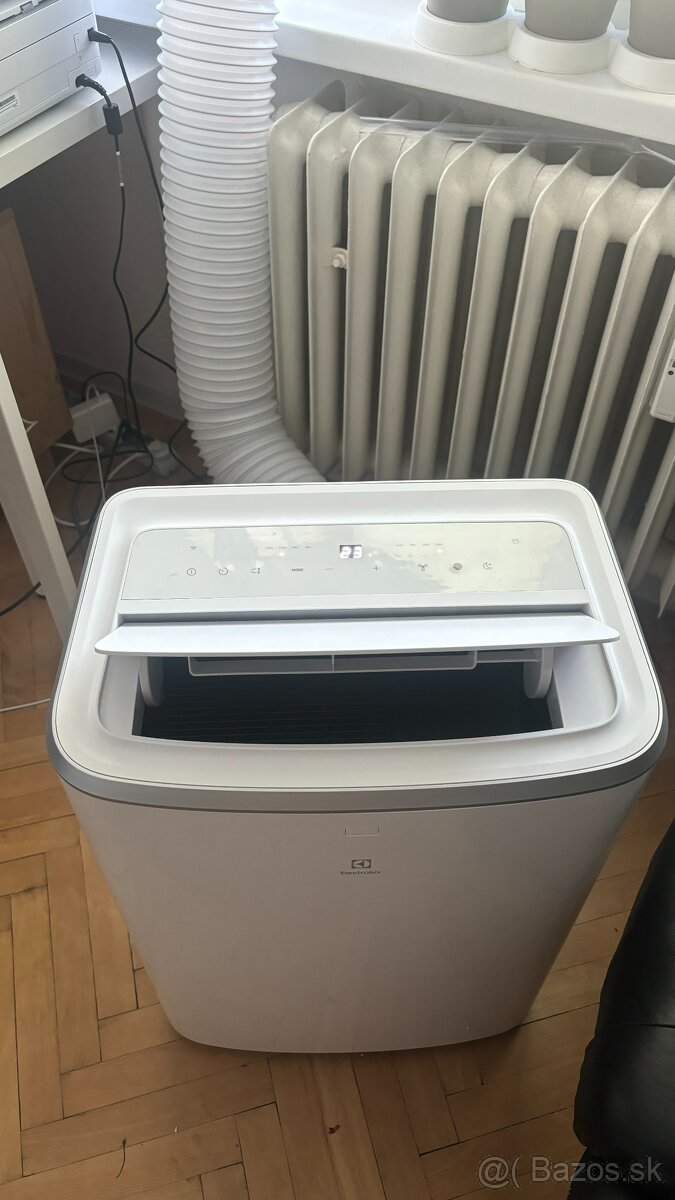 Mobilná klimatizácia Electrolux Comfort 600 EXP34U339CW