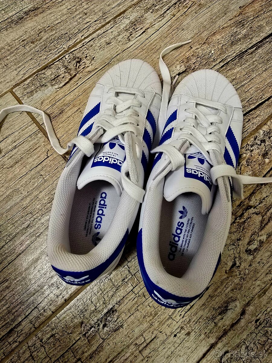 Adidas Superstar