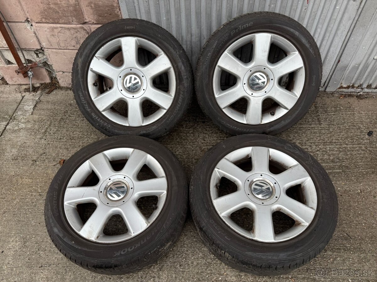 VW Elektrony s letnymi pneumatikami 205/55 R16