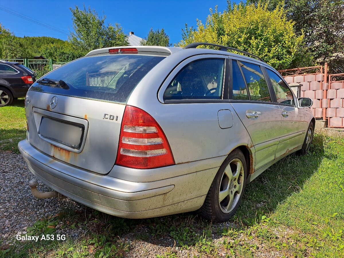 Mercedes C220