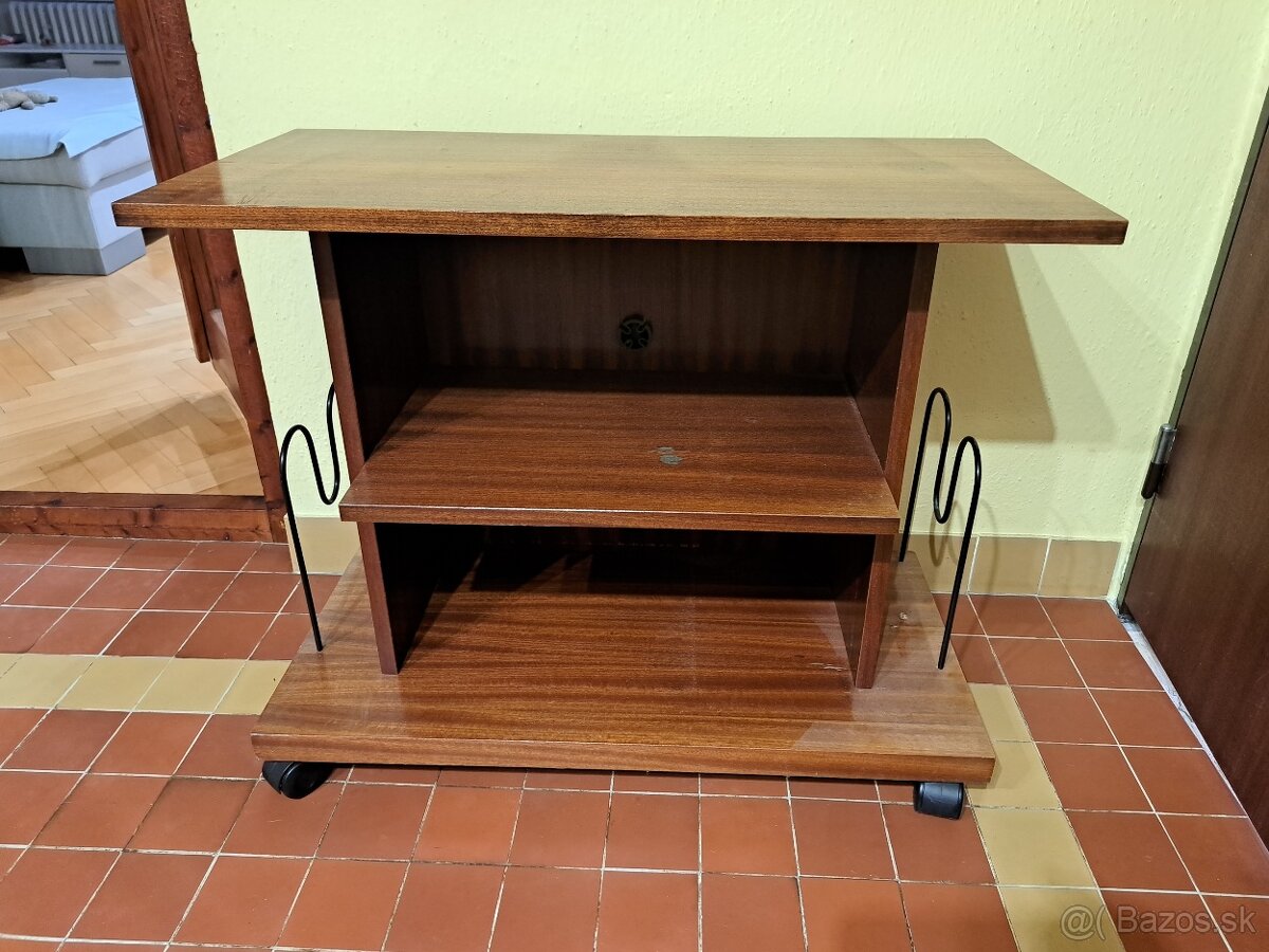 Retro stolík