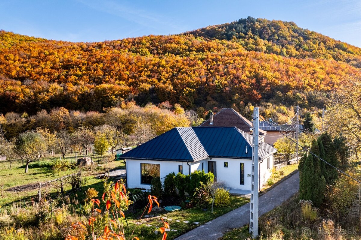 Bývanie s úchvatnou panorámou v Hollóháza, 2700 m2