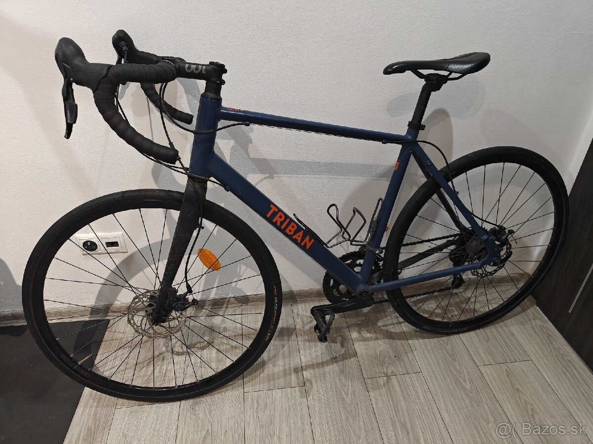 Cestný bicykel Triban RC 120