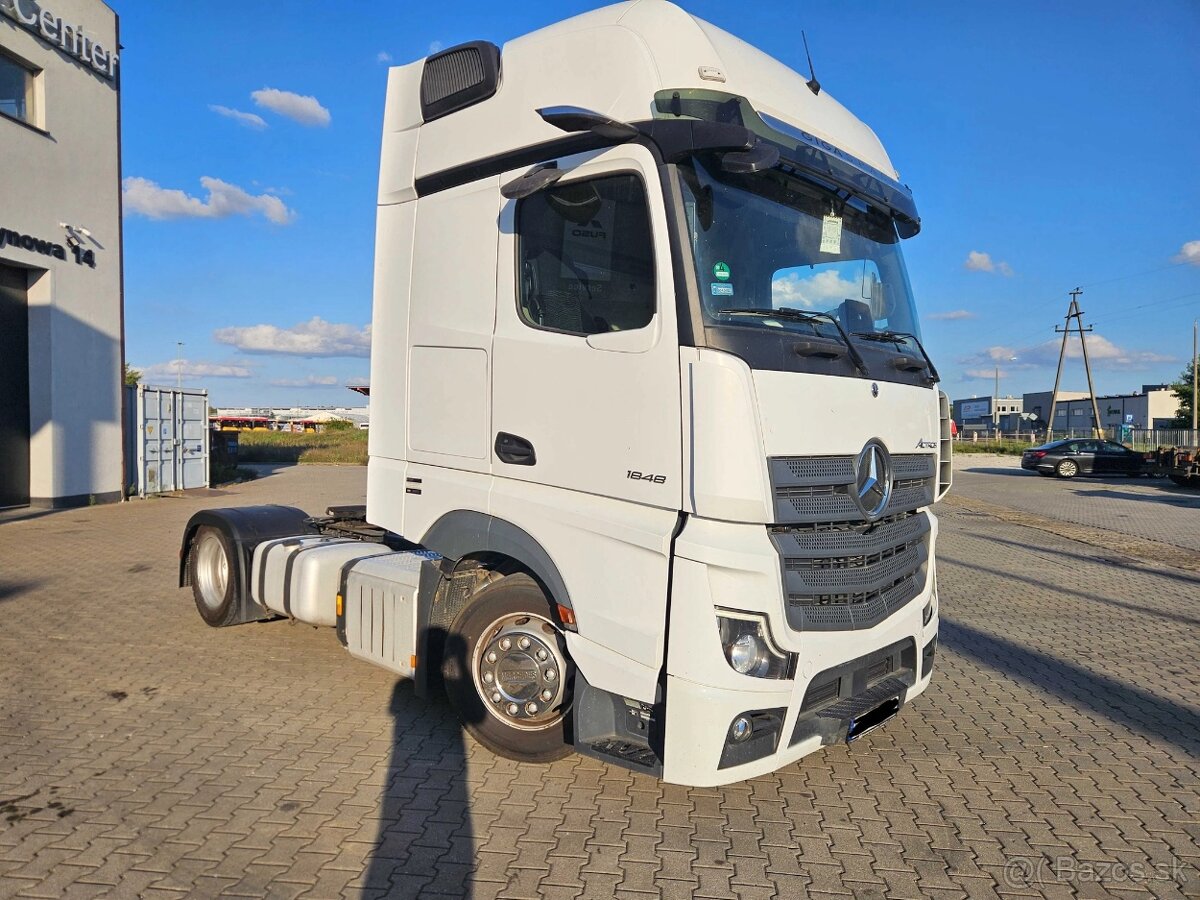 Vodič kamiónu (MKD) - Slovensko/Nemecko alebo Anglicko