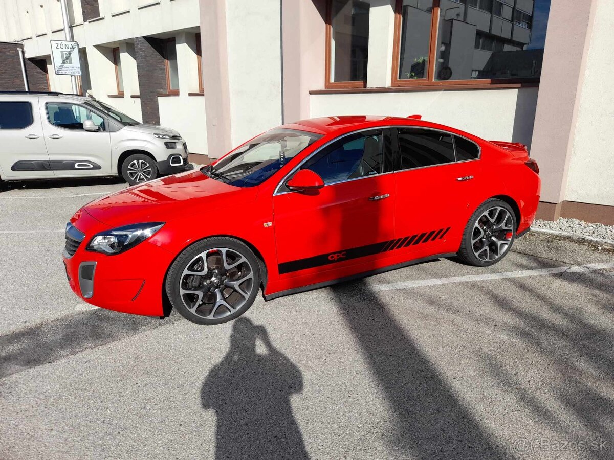 Opel Insignia OPC 2.8 V6 turbo
