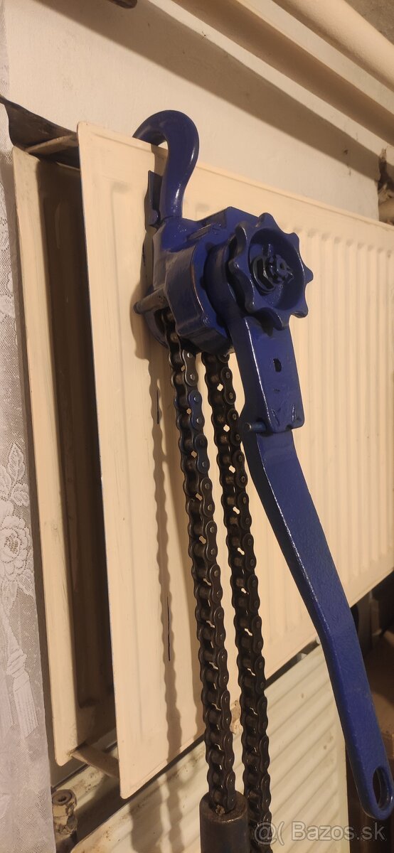 Reťazovy kladkostroj