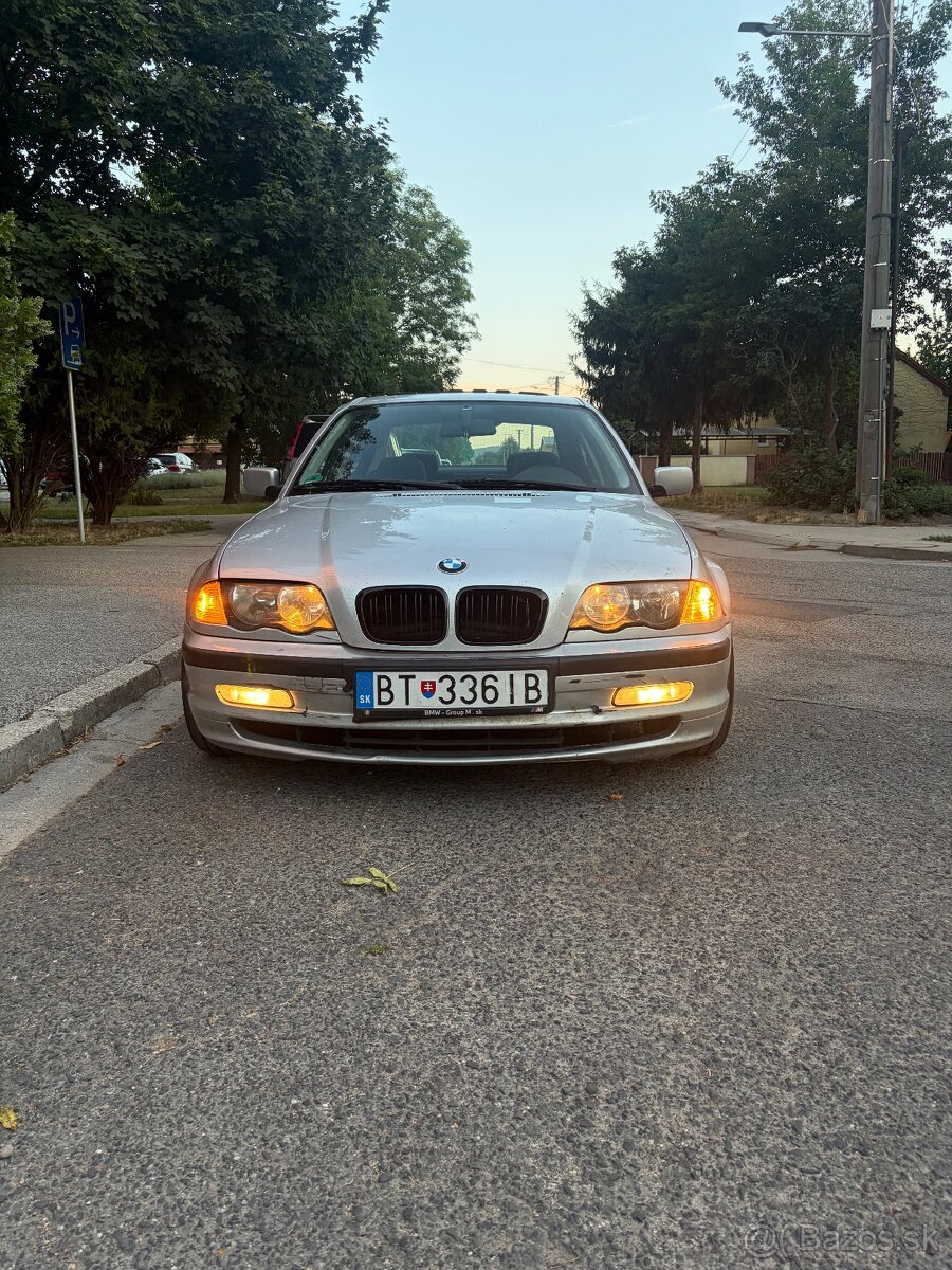 Predám BMW e46 323i