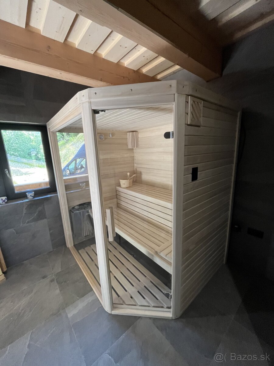 Predám interiérovú saunu s rohovym vstupom