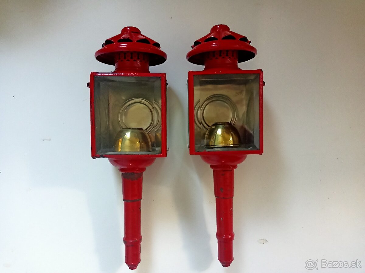 Staré párové kočiarové lampy