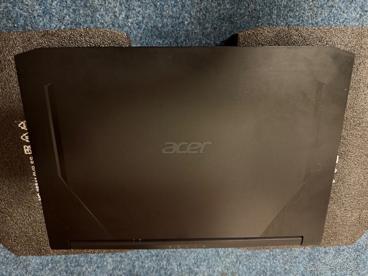 ACER NITRO 5 - i5-10300H / RTX 3060 8GB/16GB