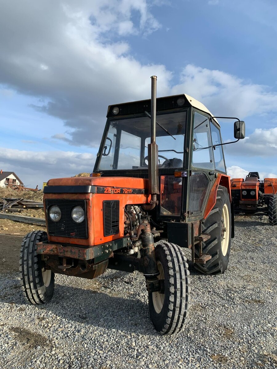 Zetor 7211