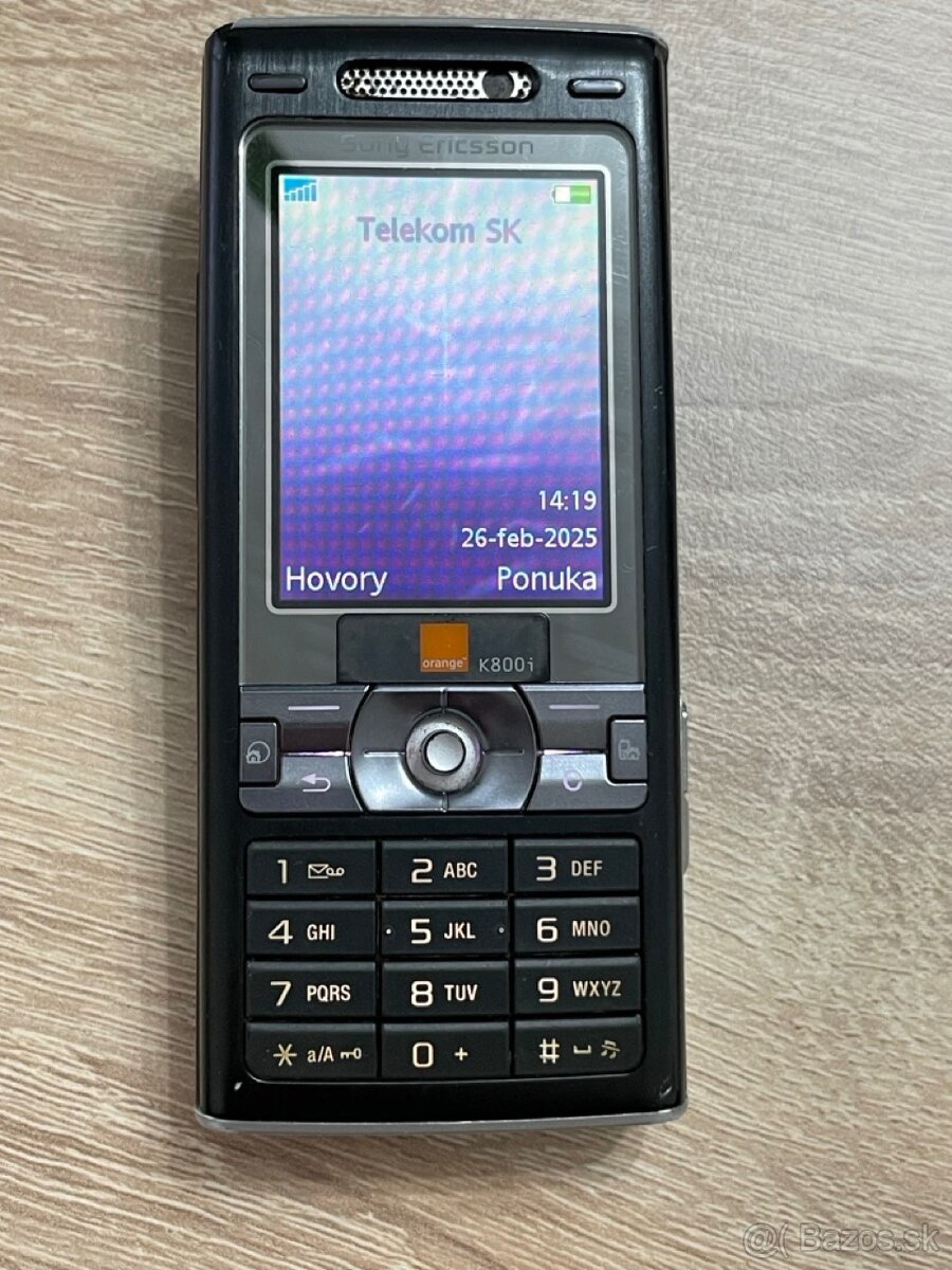 Sony Ericsson K800i č.1