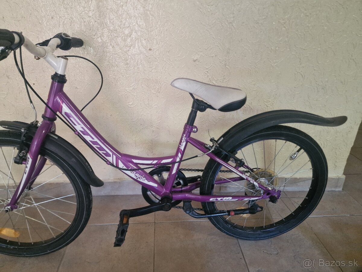 Dievčenský bicykel