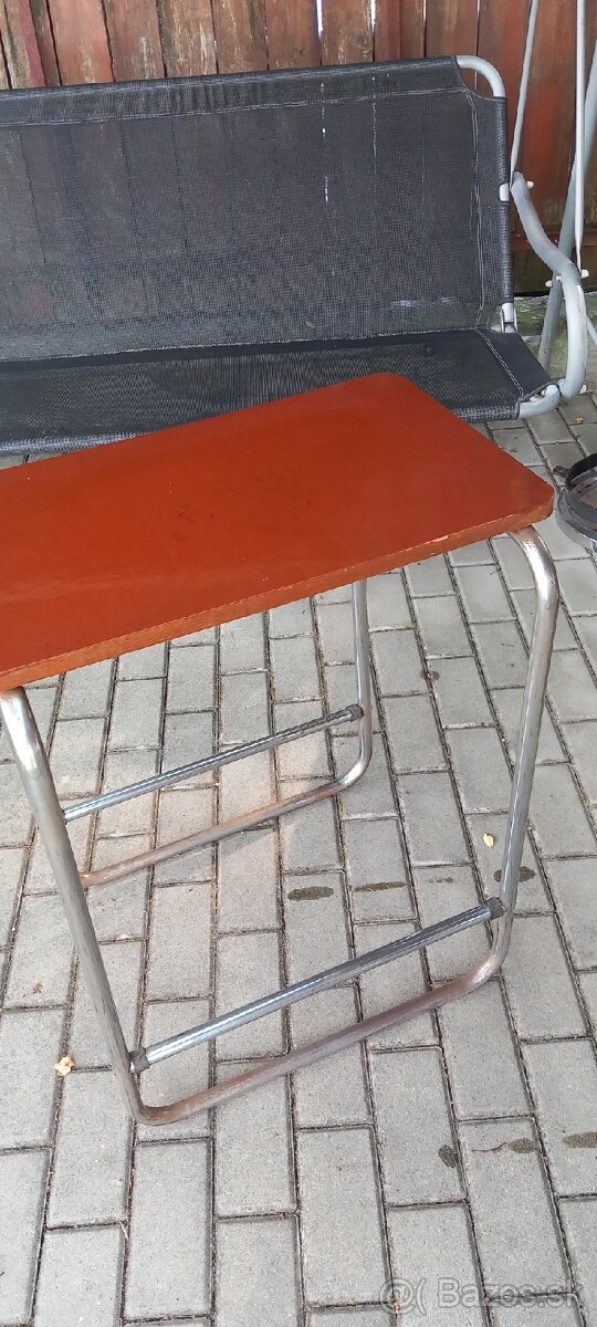 Predám retro stolík