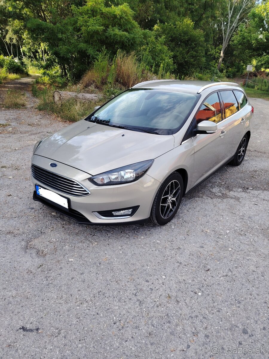 Ford Focus kombi 1.0 ecoboost