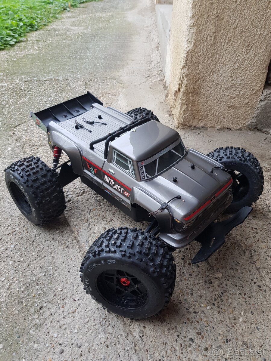 ARRMA OUTCAST 6s blx