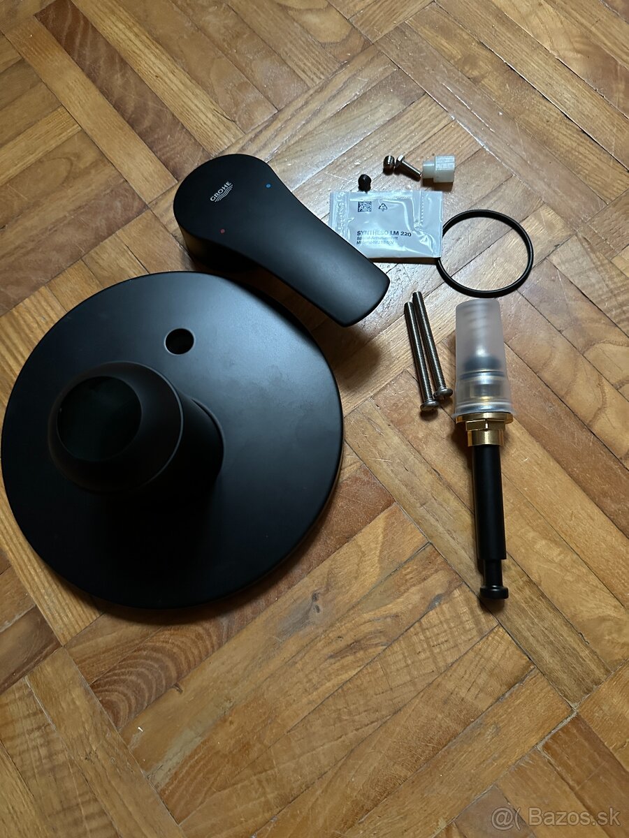 Batéria vaňová Grohe podomietková páková Eurosmart s prepína