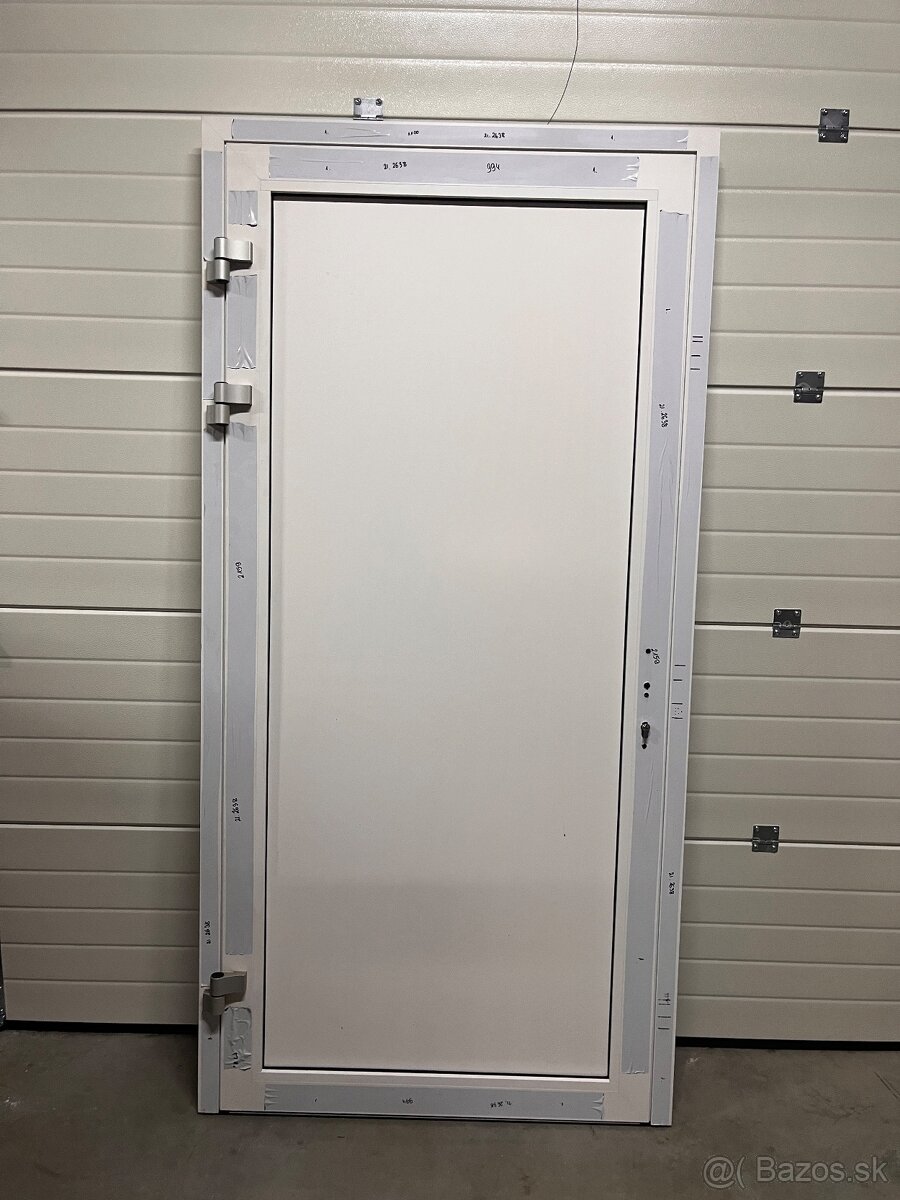 Hlinikové vchodove dvere