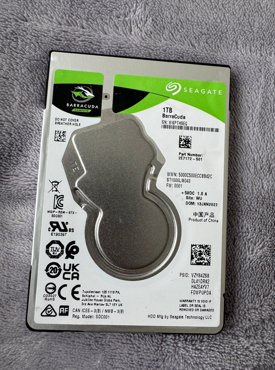 Seagate BarraCuda 1 TB + Axagon 6G
