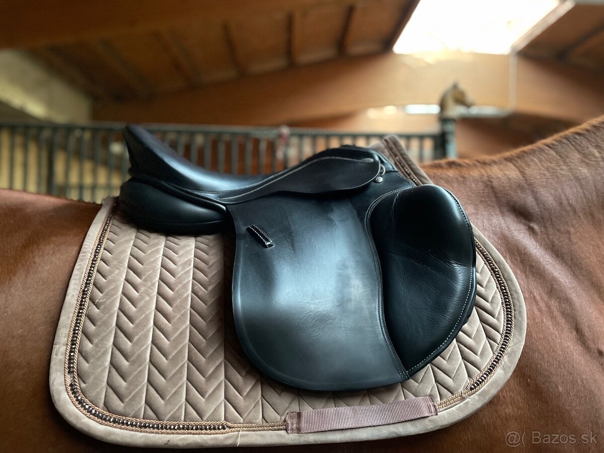 Skokové sedlo kentaur