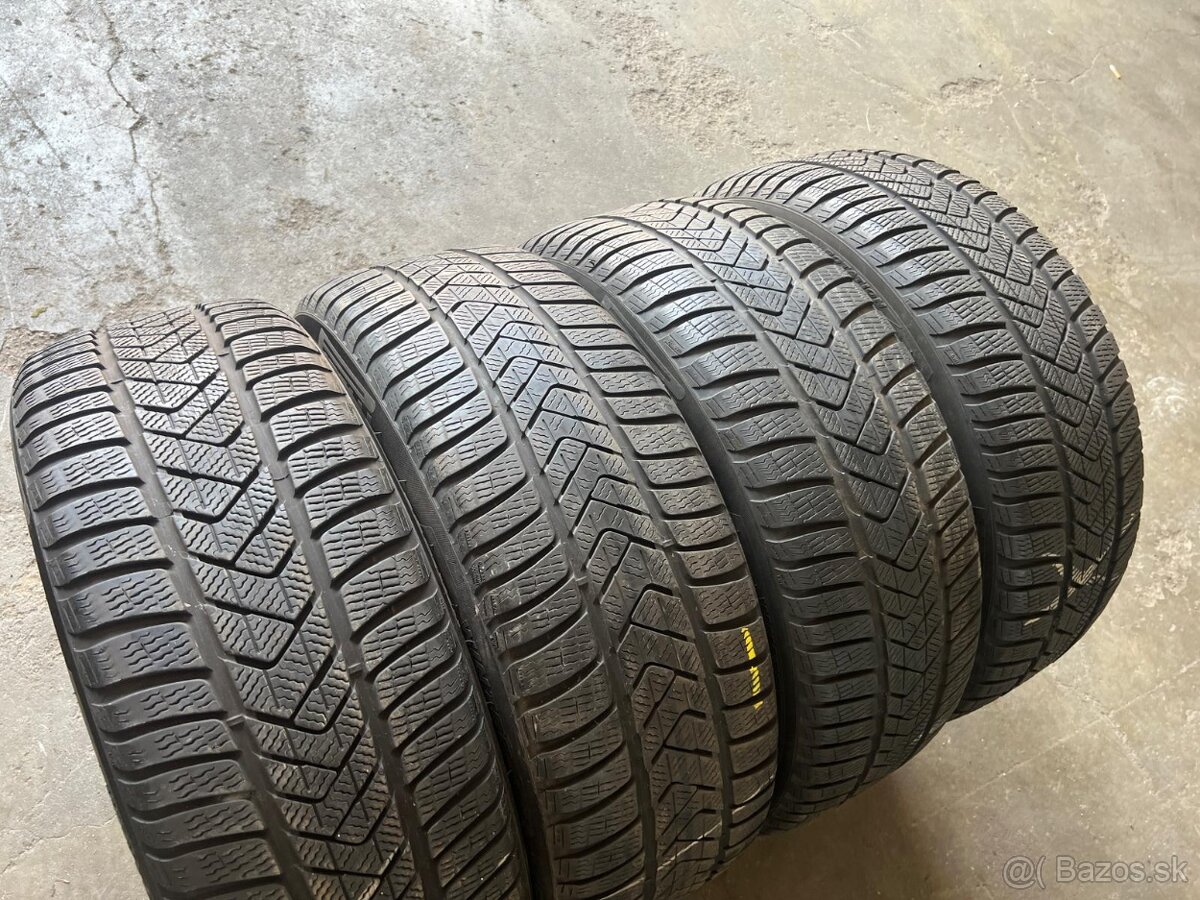 Zimné Pneu Pirelli 245/50 R19 105V RUNFLAT