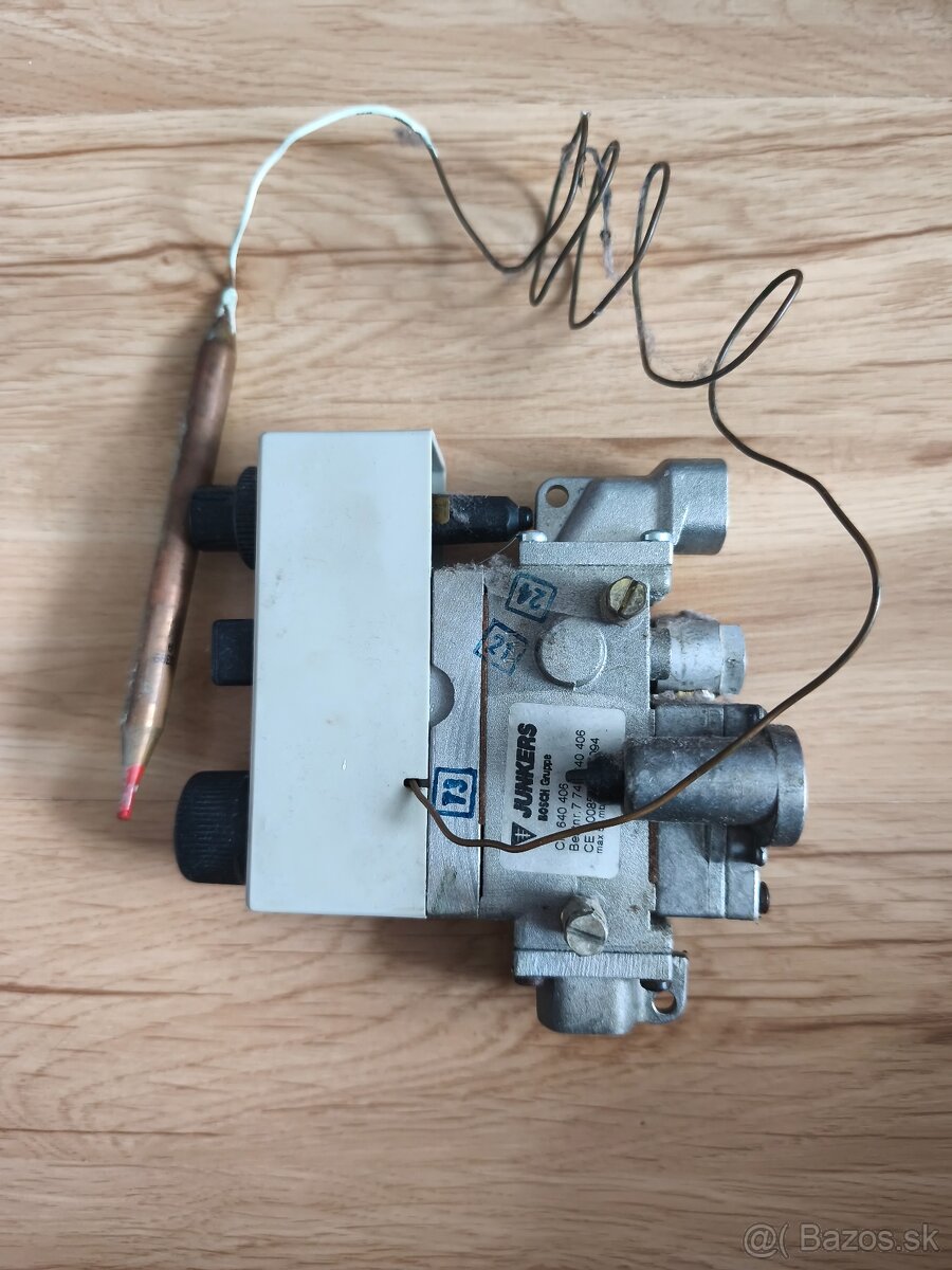 Plynový ventil/regulátor Junkers CR 640 406