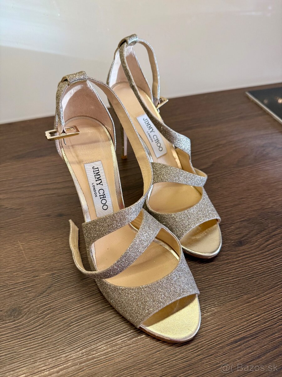 Jimmy Choo – luxusné zlaté sandále, ako nové