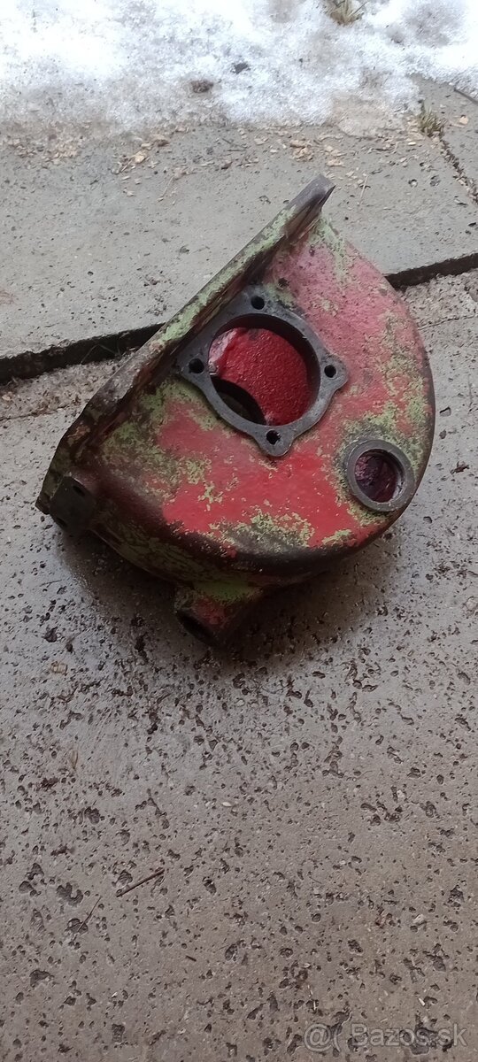 Predám obal pridavnej prevodovky Zetor 3045.3545