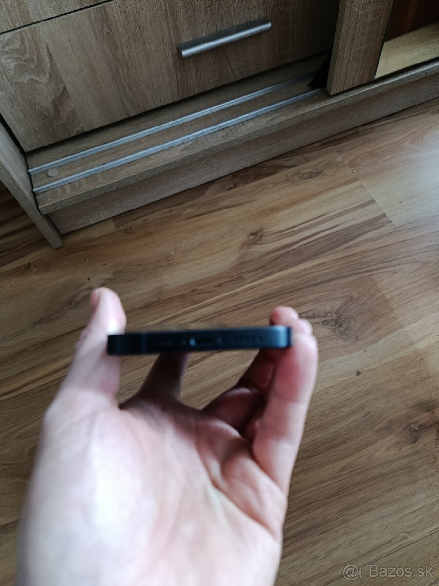 Predám iphone 14 128gb