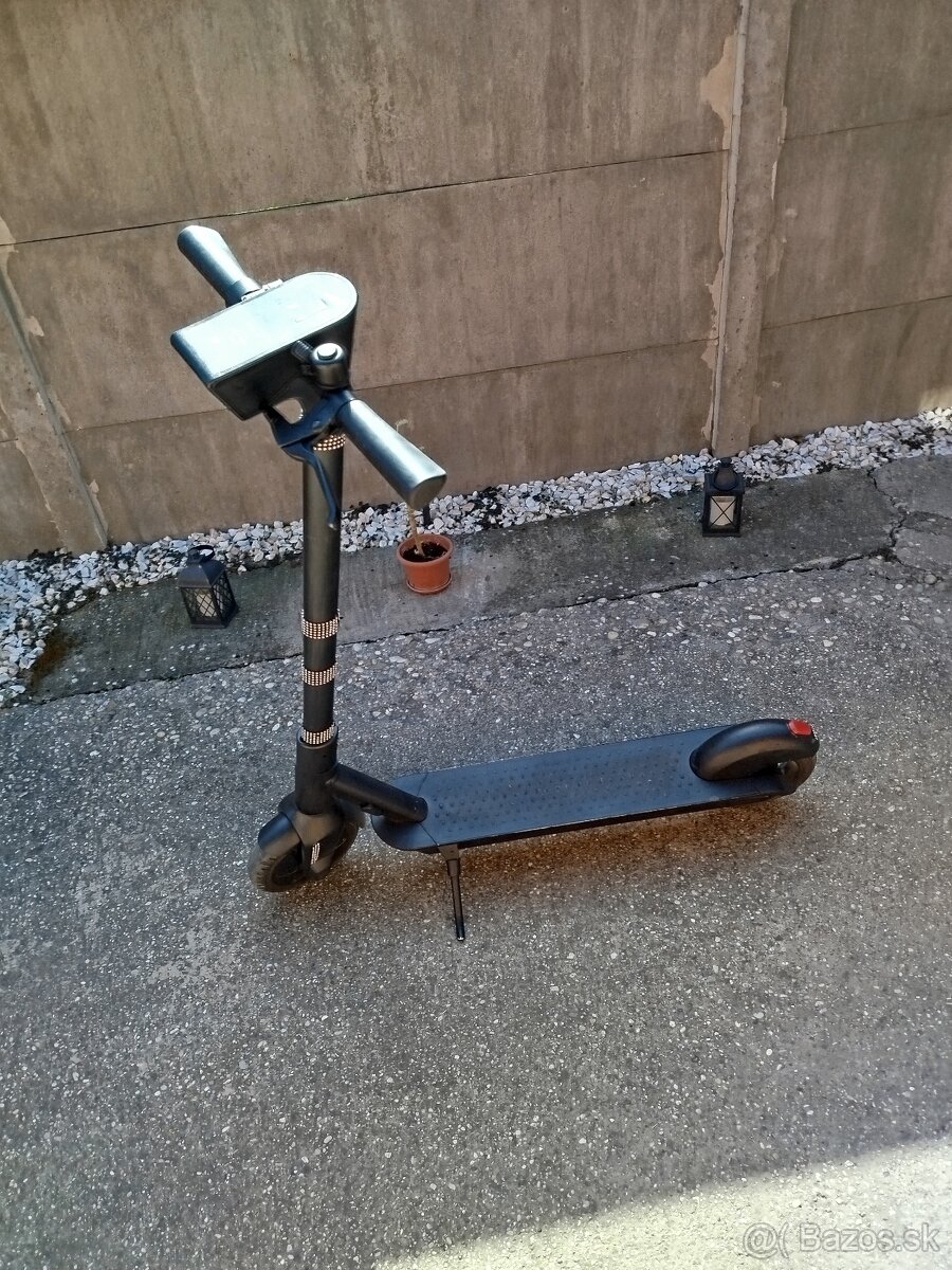 BIRD KOLOBEŽKA TOP STAV AKO NOVÁ