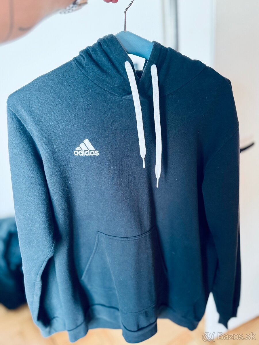 Adidas Mikina - velkost M
