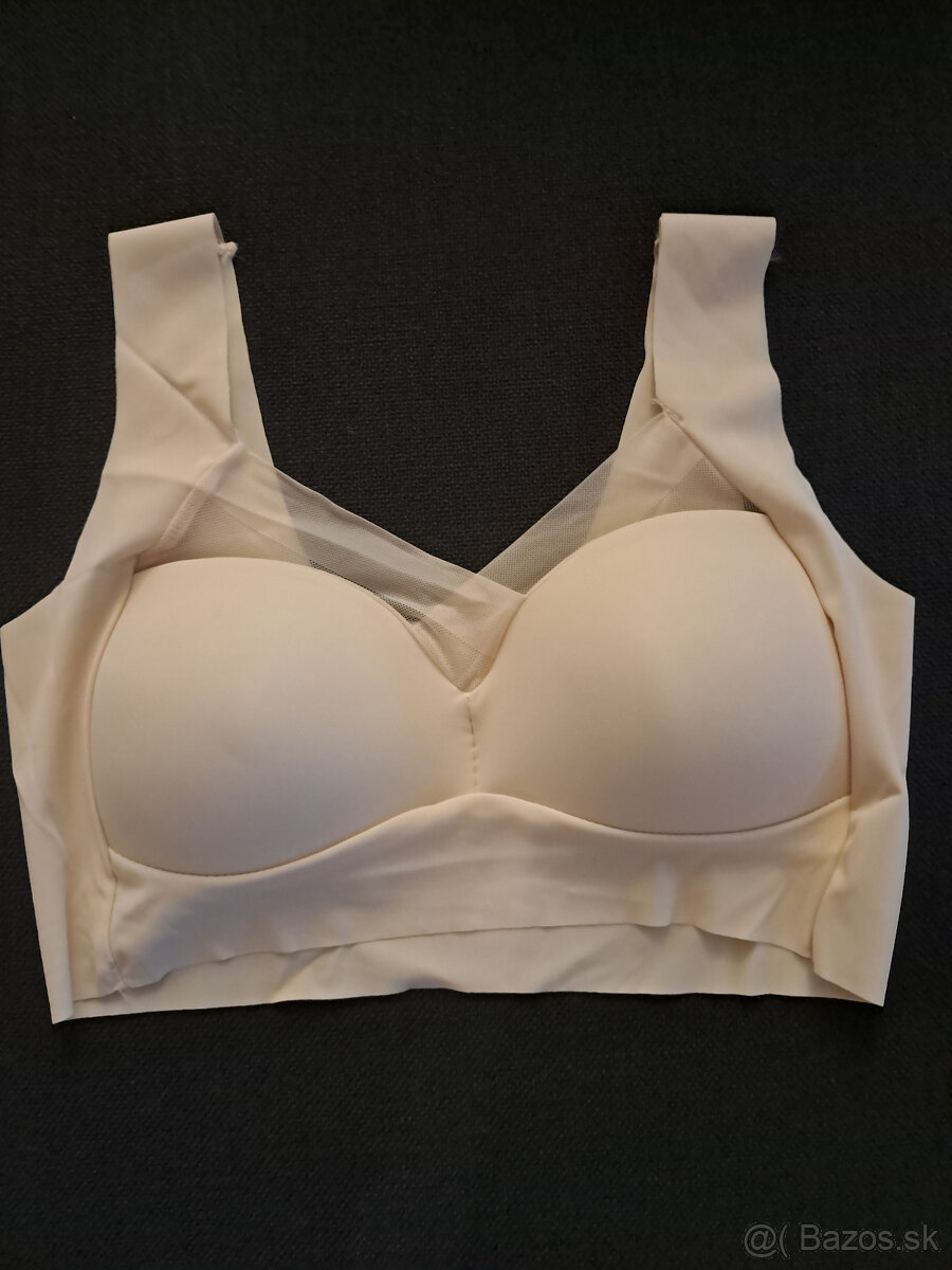 bezšvová push up podprsenka