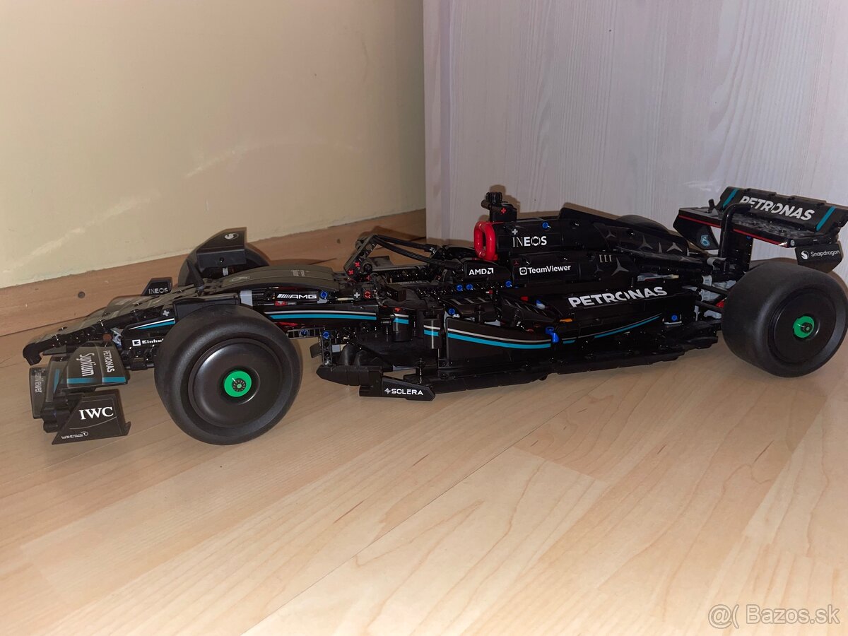 Lego Technic 42171 Mercedes-AMG F1 W14 E Performance