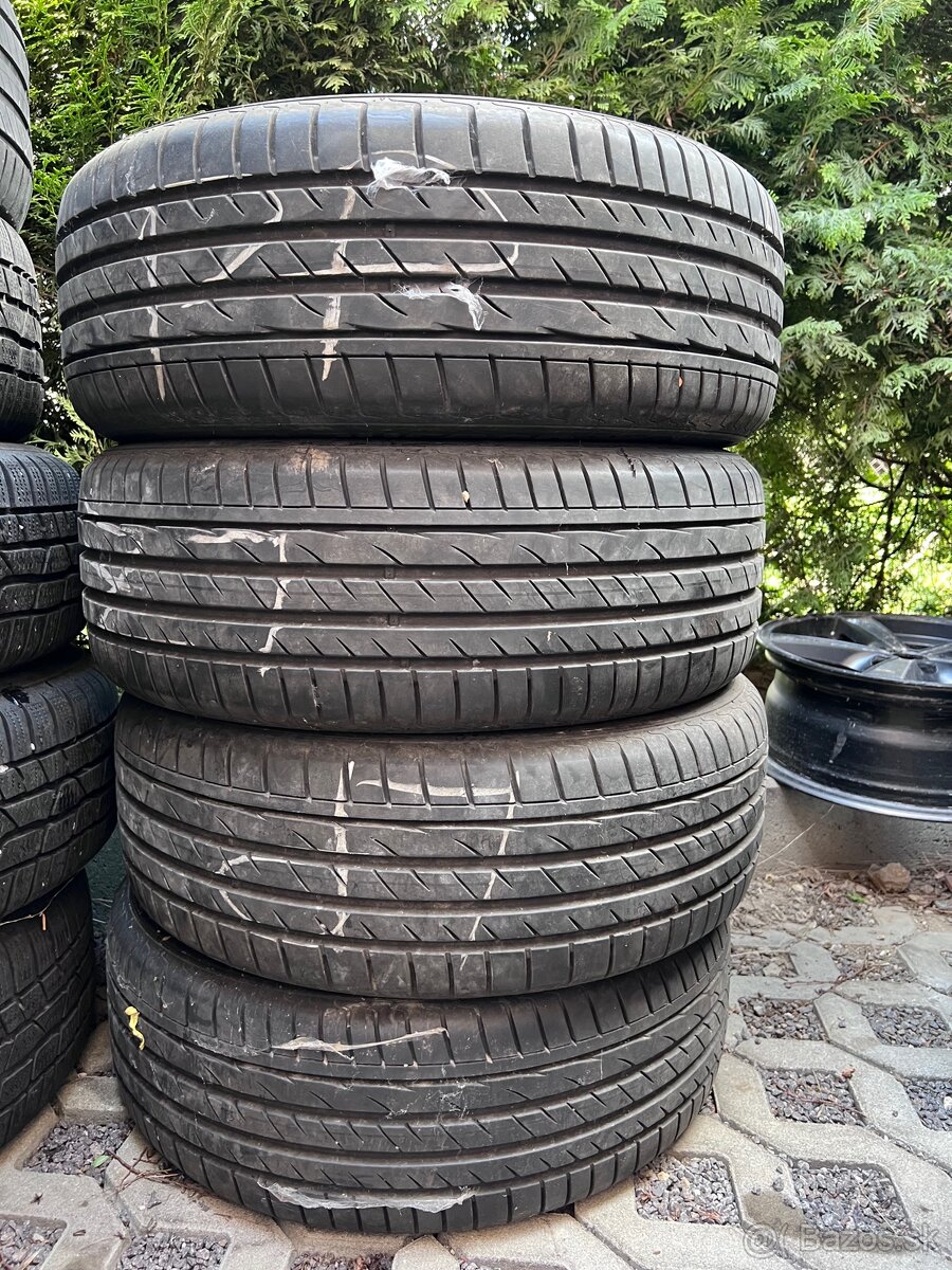 Letne pneumatiky 215/55 r17