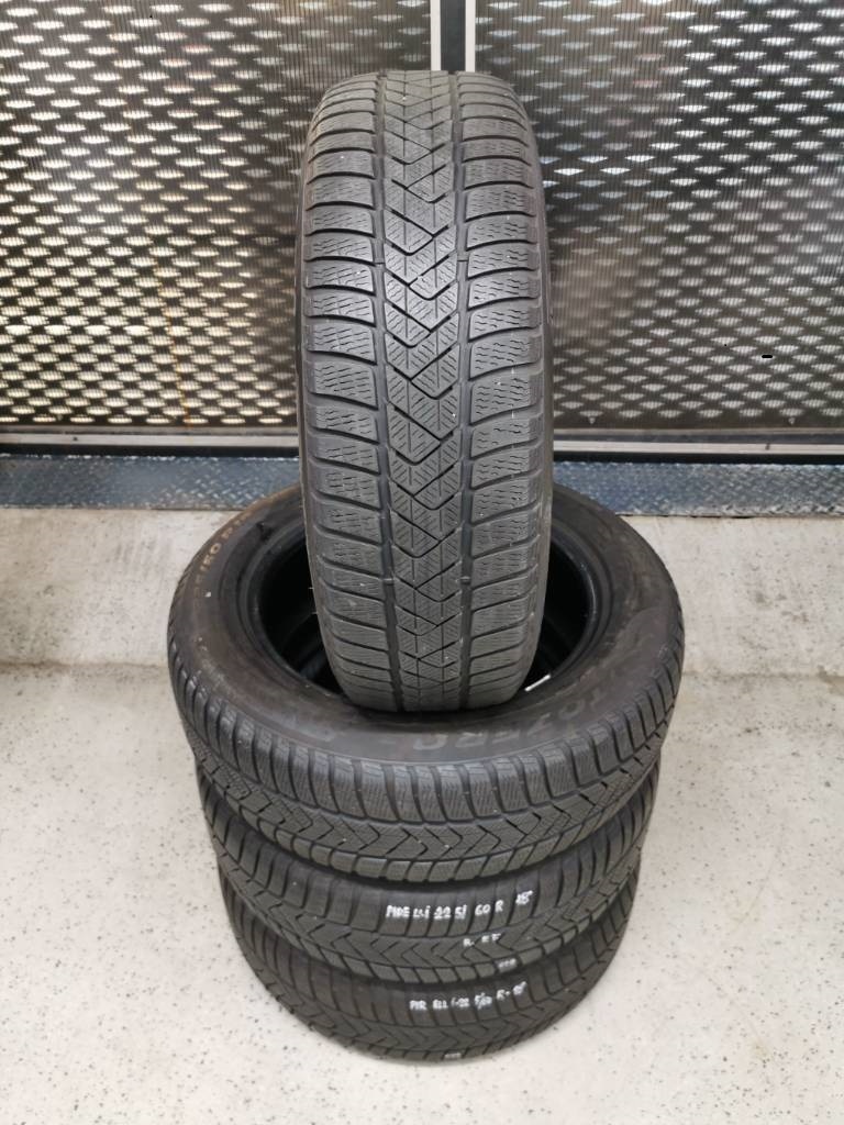 Pirelli Sottozero 225/60 R18 104H zimné pneumatiky