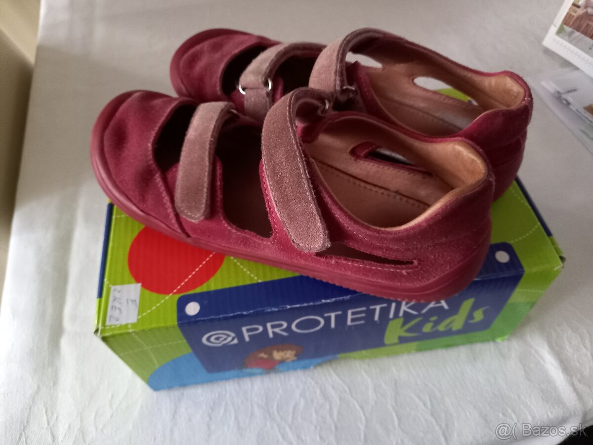 Dievčenské topánky č. 35 Protetika
