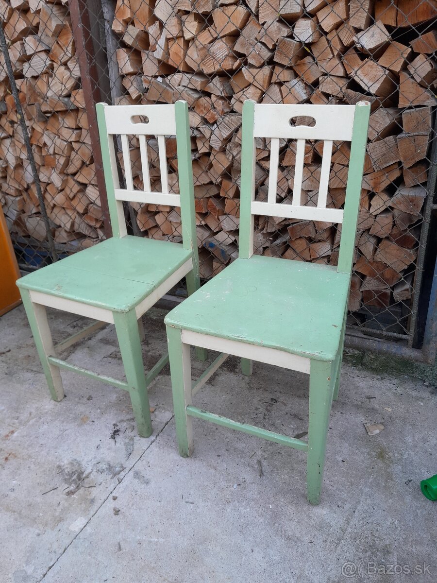 Predám dve vintge stoličky