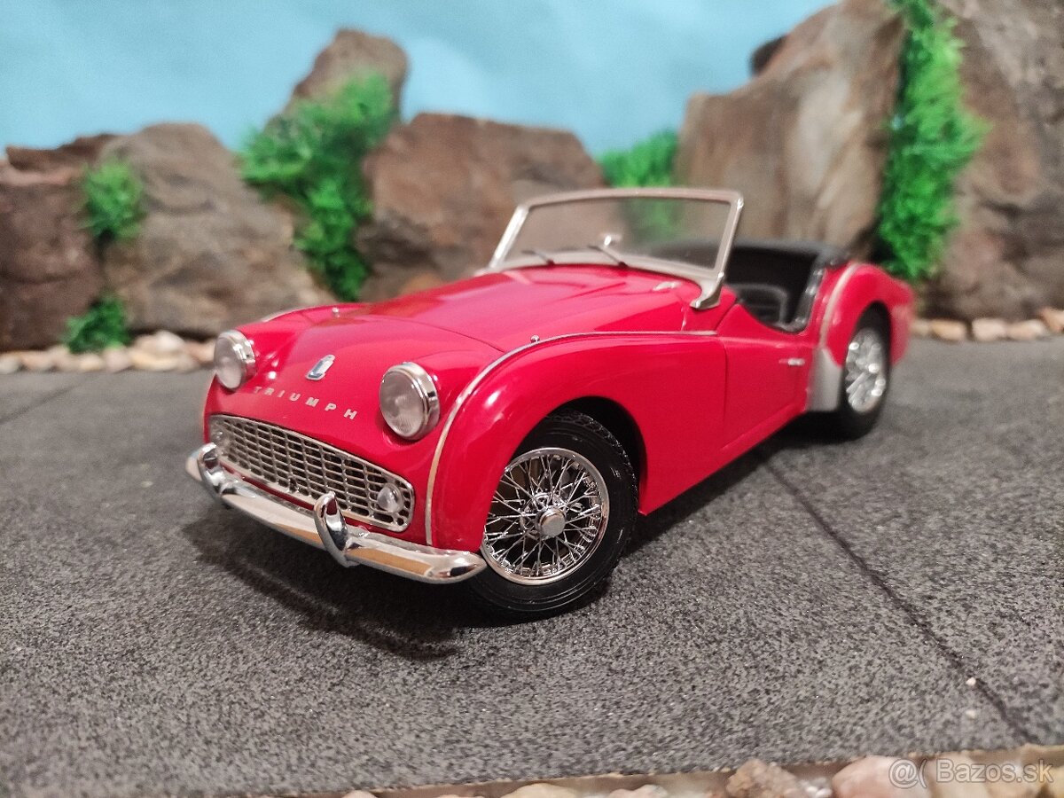 prodám model 1:18 Triumph TR3a KYOSHO