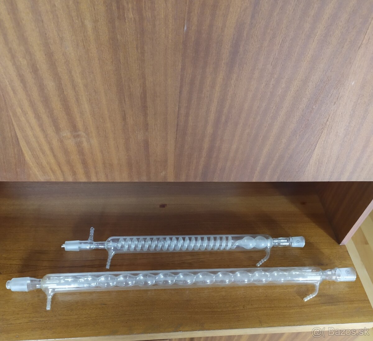 Sklenené laboratórne chladiče