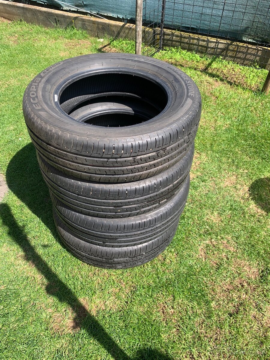 Bridgestone ecopia ep150 185/65 R15
