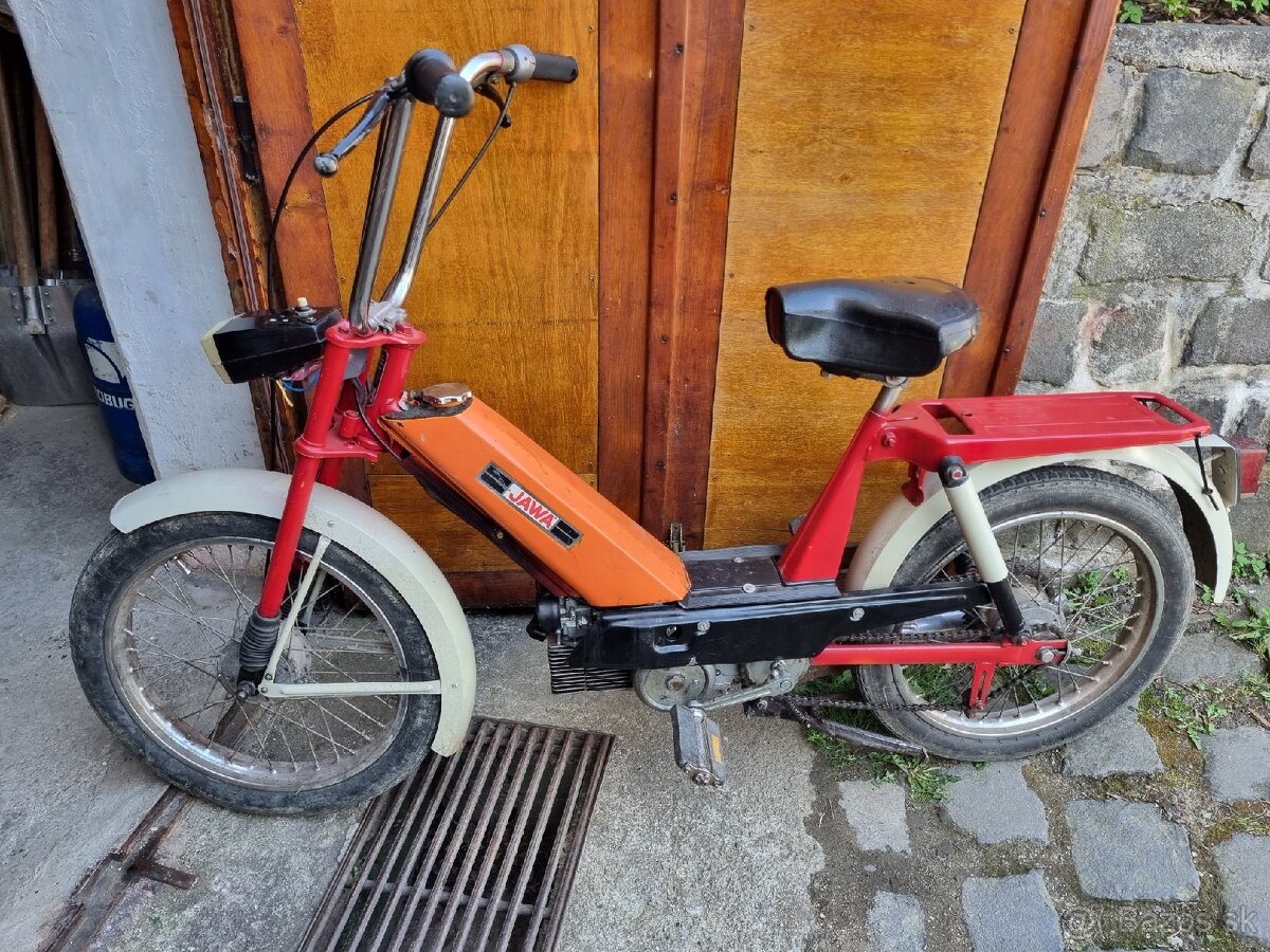 Predám Babetta 207