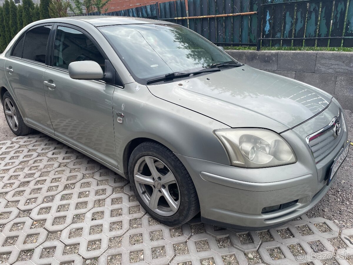 Predám Toyota Avensis T25 2.0 D