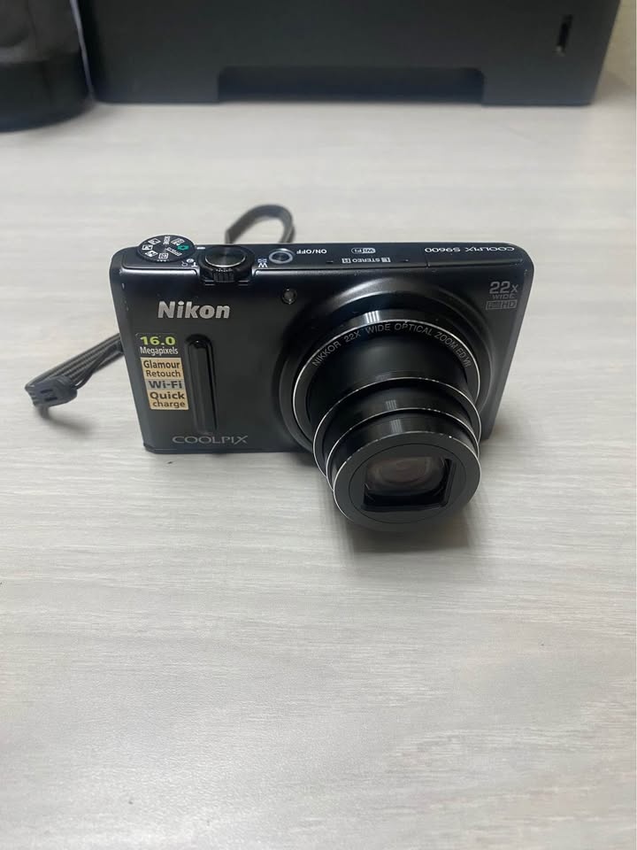 Nikon COOLPIX S9600