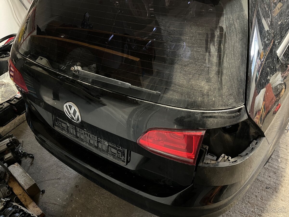Zadný nárazník vw golf 7 kombi