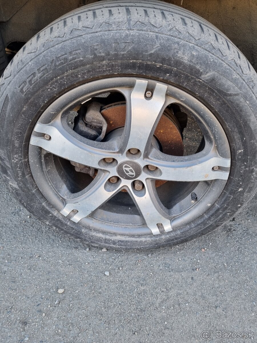 Hyundai tucson, rv 2009,alu kola 17"