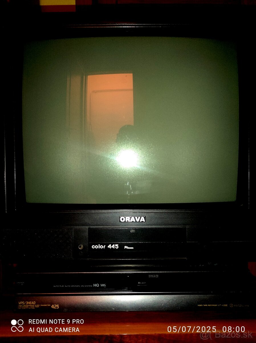 TV + VIDEOREKORDÉR RETRO kombinácia