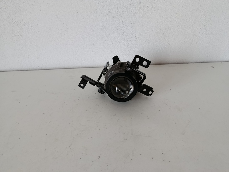 svetlo hmlovka prava hyundai i30 2020 1g4500 100€