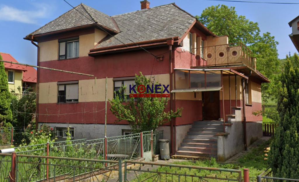 Rodinný dom na predaj – VRANOV NAD TOPĽOU